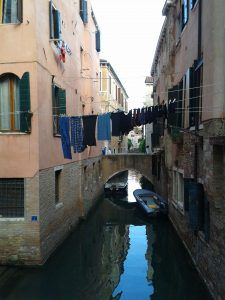Wäschetrocknen auf Venedig Art